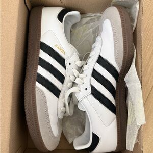 Adidas Samba White, Core Black, and Gum Sneakers, women’s size 7, men’s size 6